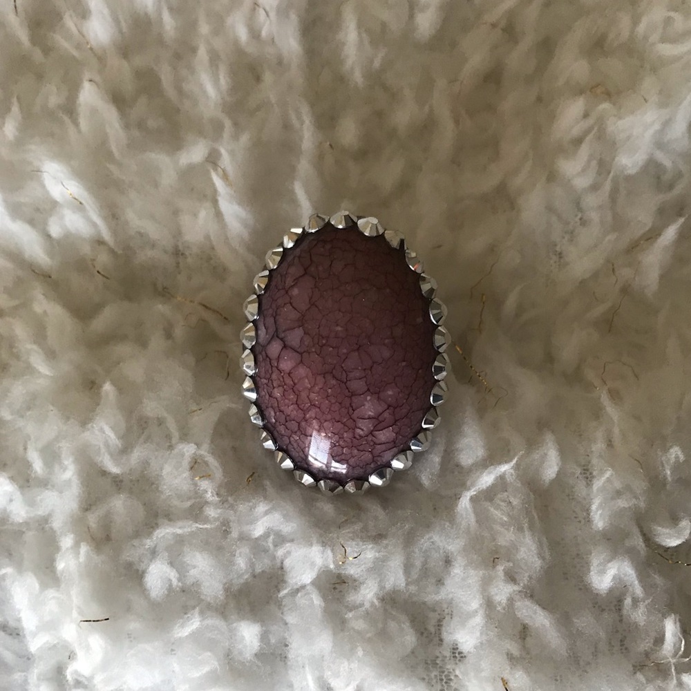 Ring - Picture 3 of 3